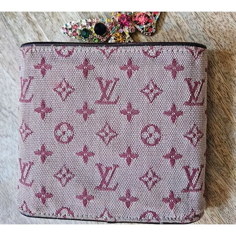 2009 #TH1019 Louis Vuitton Authentic Red MiniLinMonogram Canvas Trifold Wallet